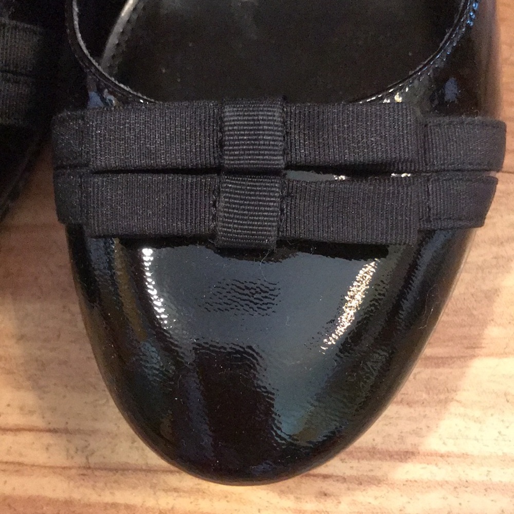 Enzo Angiolini 8-1/2 black patent leather bow ballerina mini wedge flats EUC
